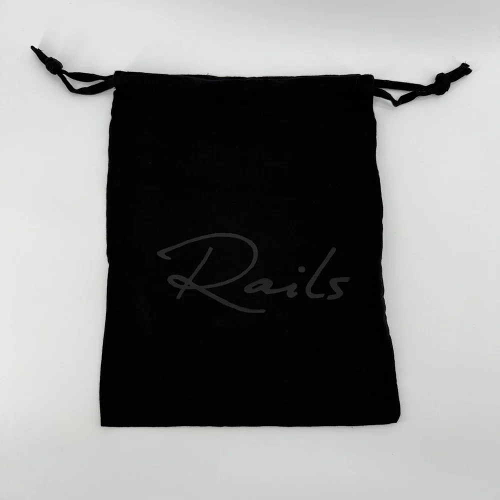 Rails black cotton